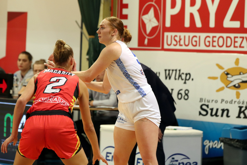 11/42 InvestInTheWest Enea Gorzów - Spar Girona