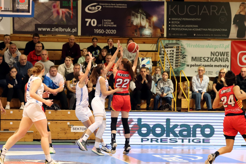 22/42 InvestInTheWest Enea Gorzów - Spar Girona