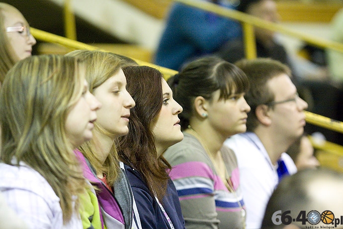 9/43 KSSSE AZS PWSZ Gorzów - KK ROW Rybnik 72:65