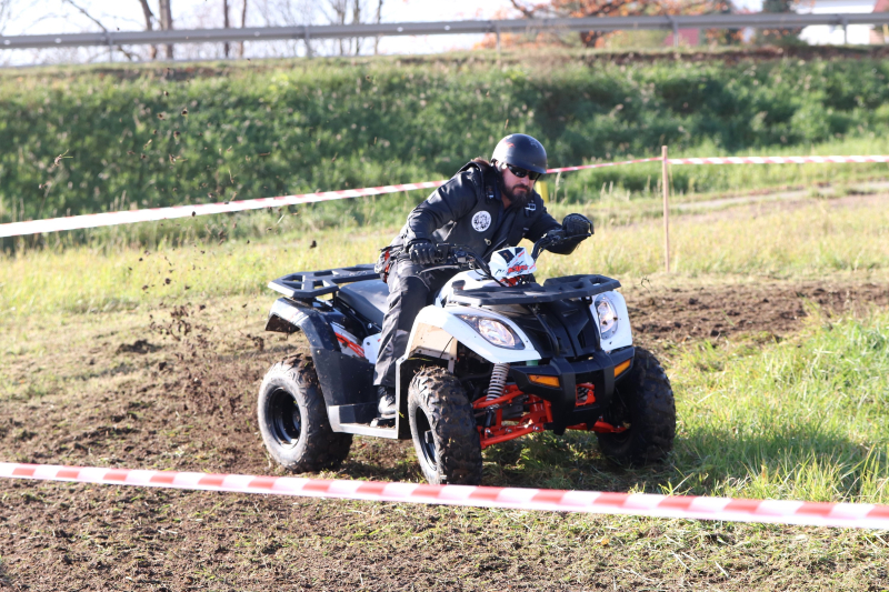13/42 Piknik motocyklowy w Kłodawie