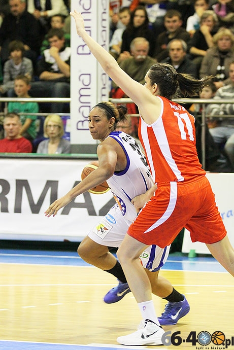 34/48 KSSSE AZS PWSZ Gorzów - Wisła Can-Pack Kraków 52:66