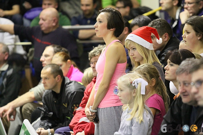 43/48 KSSSE AZS PWSZ Gorzów - Wisła Can-Pack Kraków 52:66