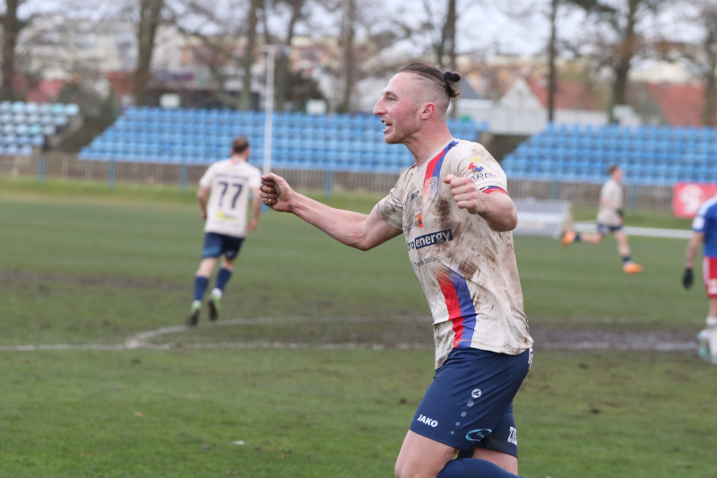 31/36 AstroEnergy Warta Gorzów - LZS Starowice Dolne