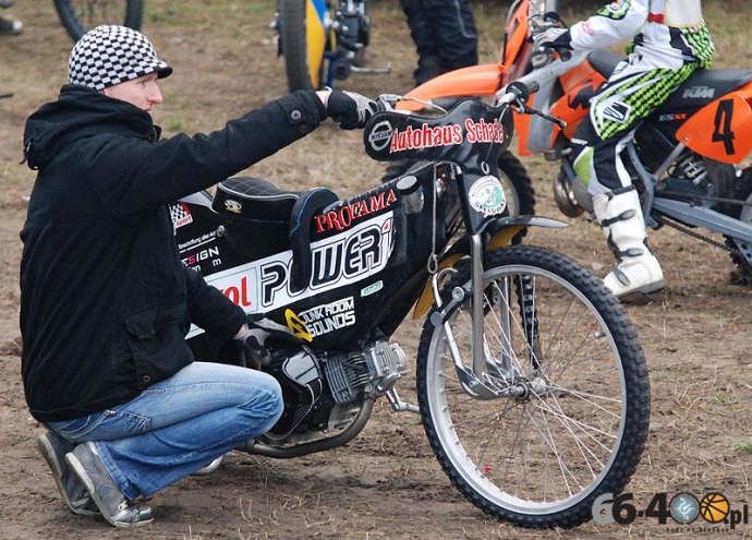 30/71 Miniżużel - Turniej mikołajkowy w Stanowicach