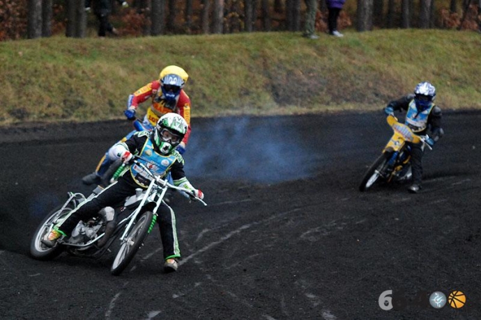 71/71 Miniżużel - Turniej mikołajkowy w Stanowicach