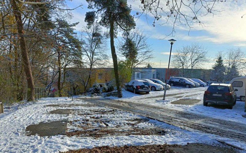 6/16 Osiedlowe uliczki przy ul. Kochanowskiego i Dąbrowskiej na os. Staszica w Gorzowie