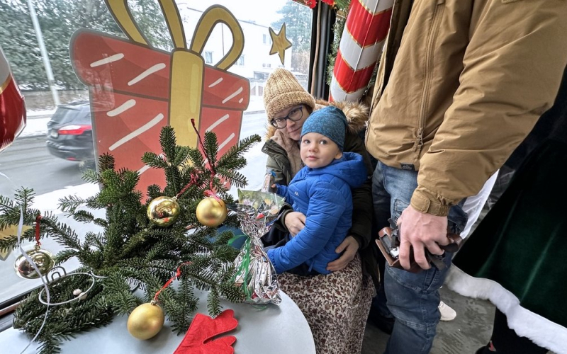 6/13 Świąteczny smaczny tramwaj. Za sterami święty Mikołaj