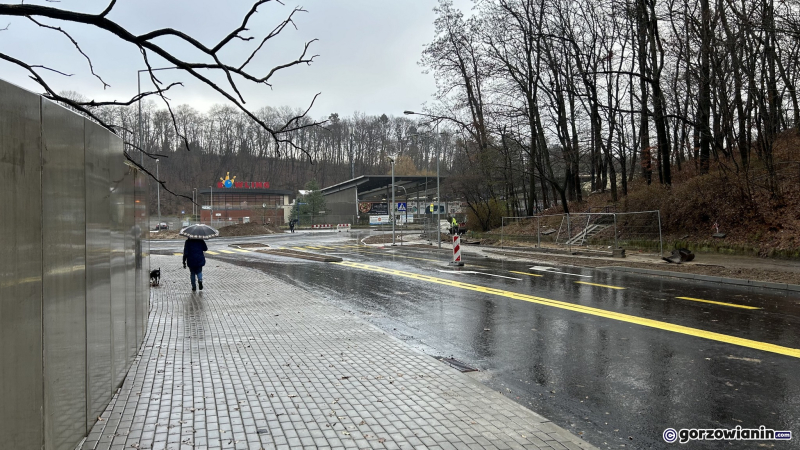 10/10 Kierowcy mogą jeździć pierwszą częścią ronda przy Słowiance w Gorzowie