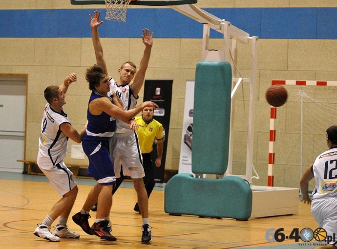 12/103 GKK I LO Gorzów - KING Wilki Morskie 90:92 (13:22, 16:22, 37:18, 24:30)