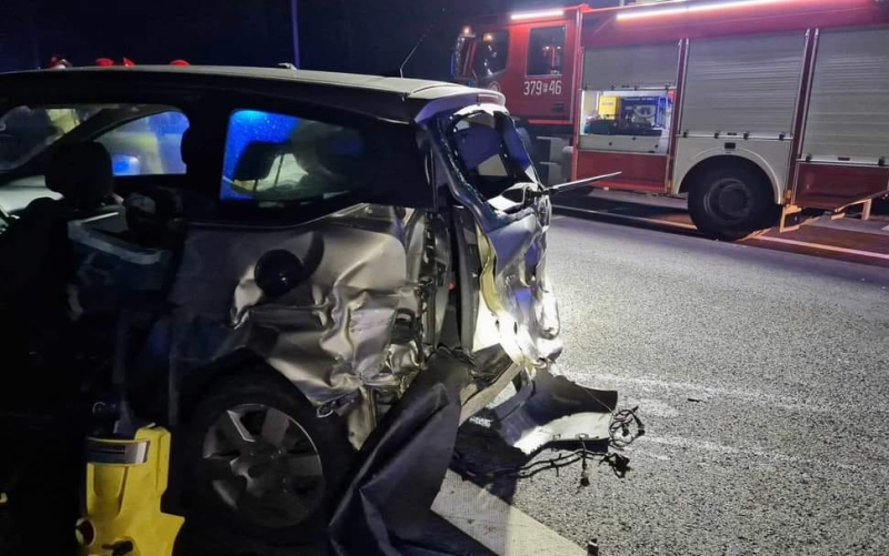 7/7 Zderzenie volkswagena i peugeota na S3 koło Gorzowa