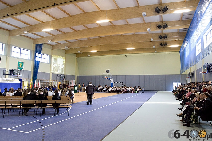 32/37 Kłodawa: Otwarcie nowych obiektów Zespołu Szkół