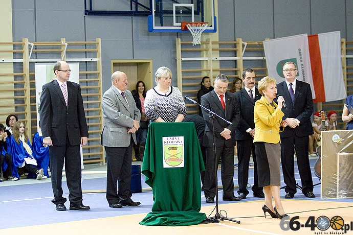 33/37 Kłodawa: Otwarcie nowych obiektów Zespołu Szkół