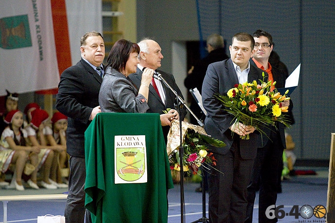 36/37 Kłodawa: Otwarcie nowych obiektów Zespołu Szkół