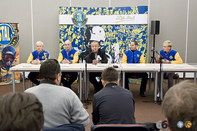 13/22 Stal Gorzów - nowe kontrakty