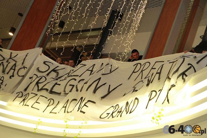 12/55 Prezentacja nowych zawodników w Galerii Askana