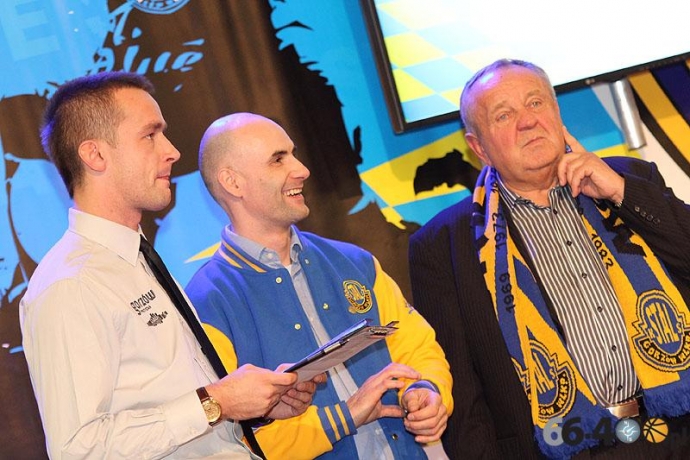 18/55 Prezentacja nowych zawodników w Galerii Askana