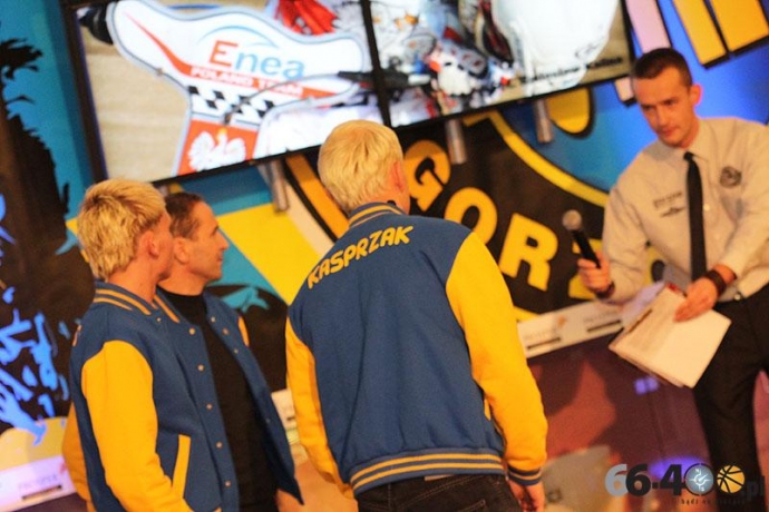 27/55 Prezentacja nowych zawodników w Galerii Askana