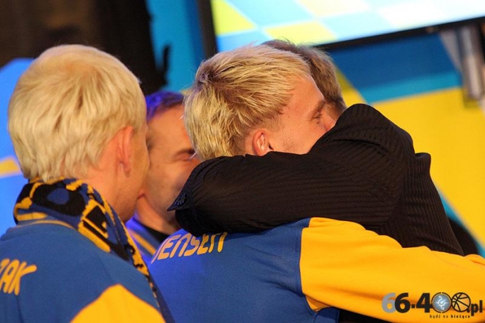 37/55 Prezentacja nowych zawodników w Galerii Askana