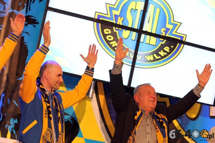 45/55 Prezentacja nowych zawodników w Galerii Askana