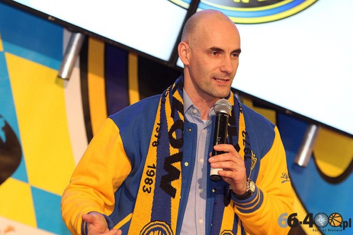 50/55 Prezentacja nowych zawodników w Galerii Askana