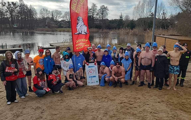 5/13 Klub Morsów Eskimo wspierał WOŚP w Kłodawie