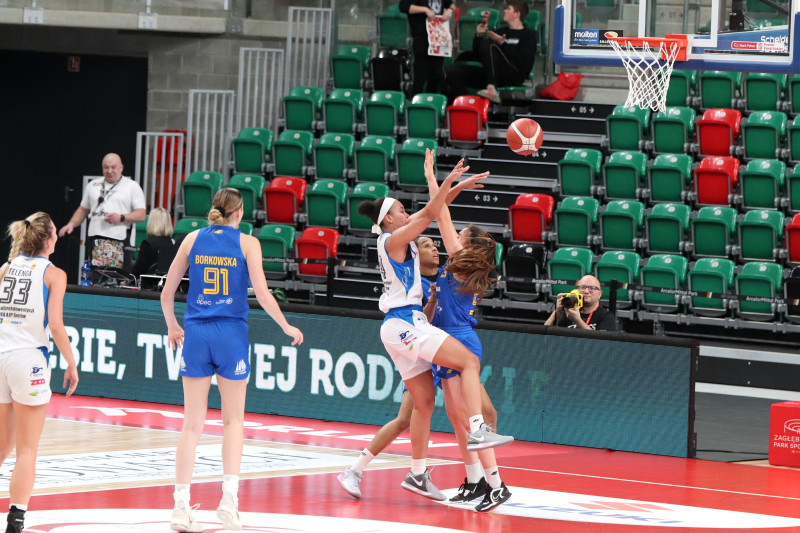 22/33 Gorzowskie koszykarki pokonały Arkę Gdynia w Pucharze Polski