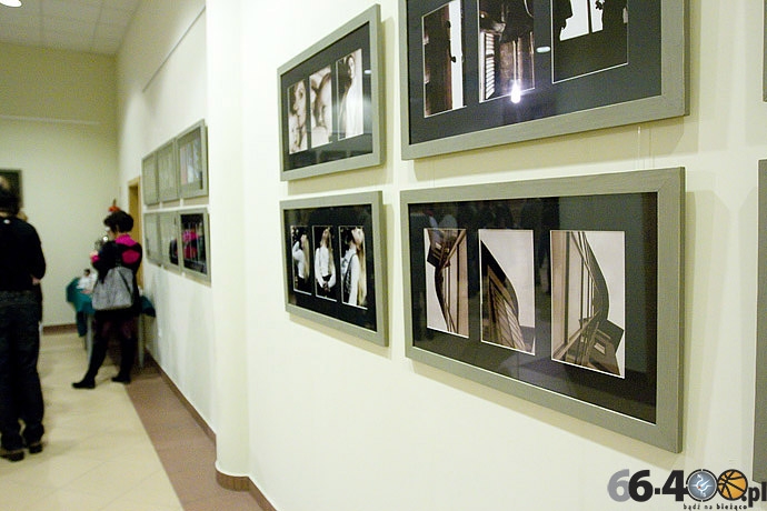 8/12 Gorzów: WiMBP - Wernisaż wystawy „…Po trzy” Katarzyny Radkiewicz