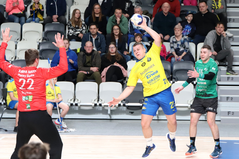 15/61 Stal Gorzów przegrała w rzutach karnych