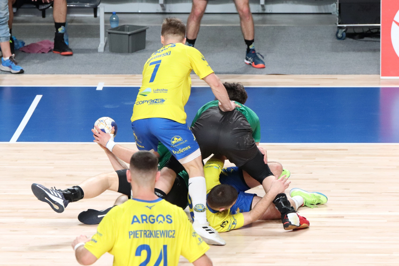 30/61 Stal Gorzów przegrała w rzutach karnych