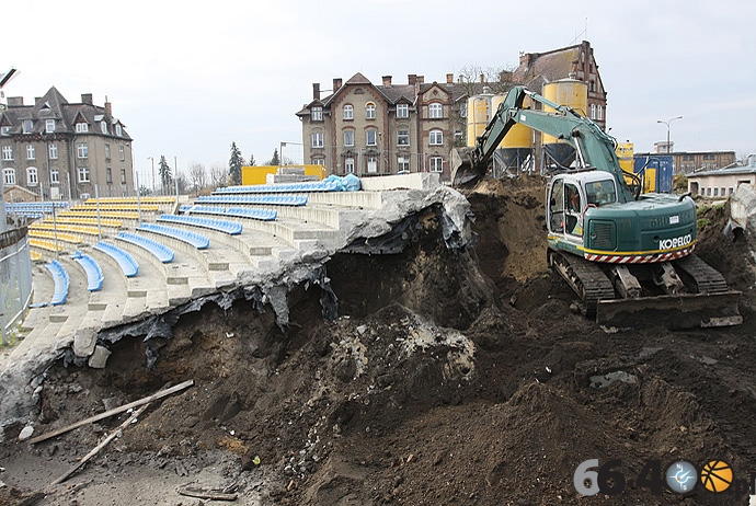 13/22 Kamień węgielny pod rozbudowę stadionu im. Edwarda Jancarza