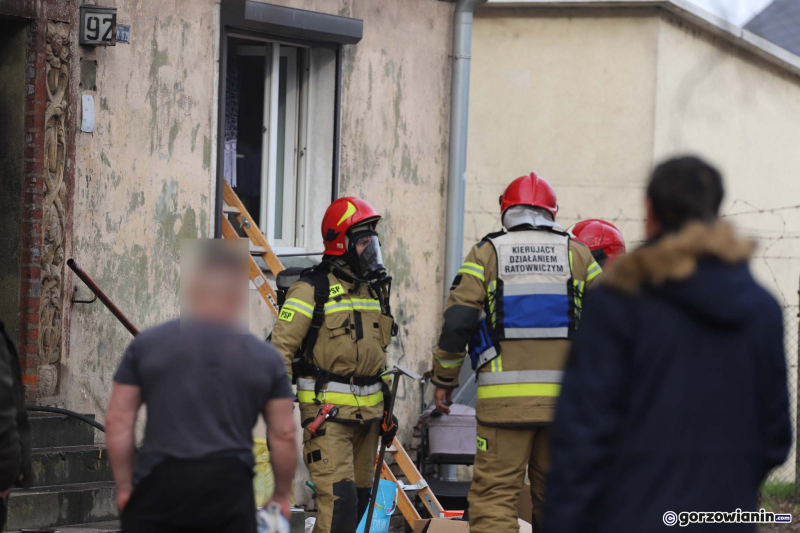 8/9 Pożar w kamienicy przy ul. Śląskiej w Gorzowie