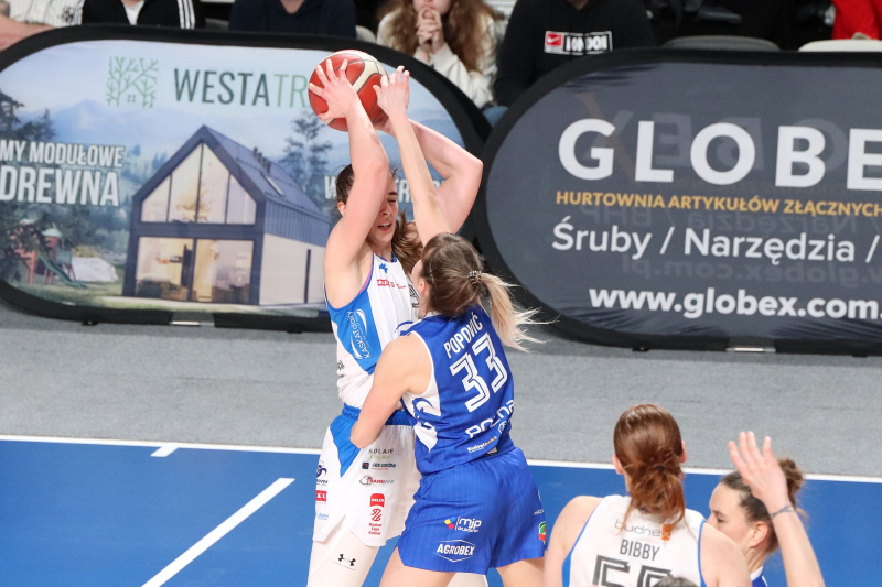 42/47 Pewna wygrana gorzowskich koszykarek w play off