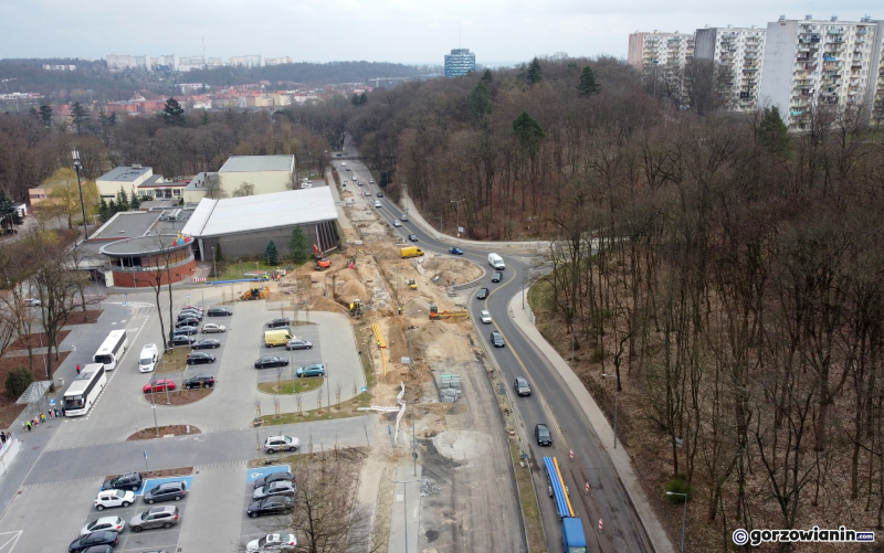 1/6 Trwa budowa ronda przy Słowiance w Gorzowie