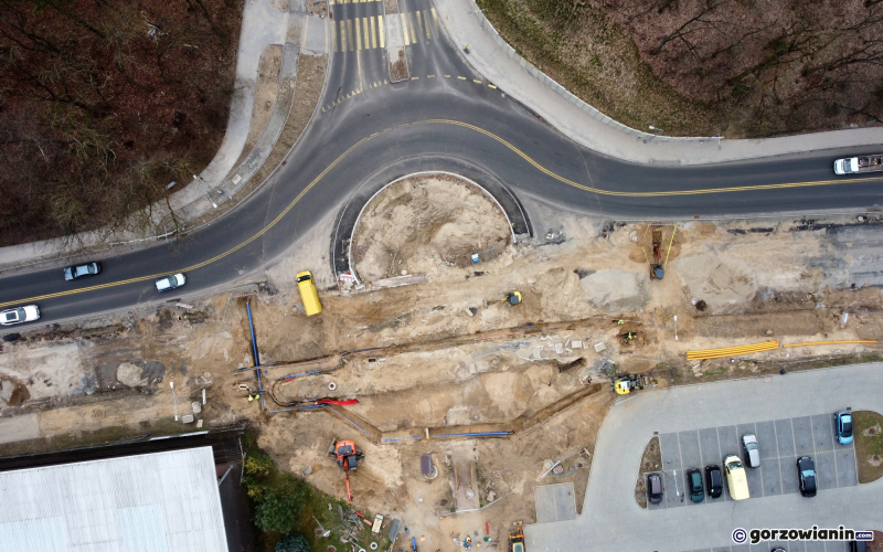 6/6 Trwa budowa ronda przy Słowiance w Gorzowie