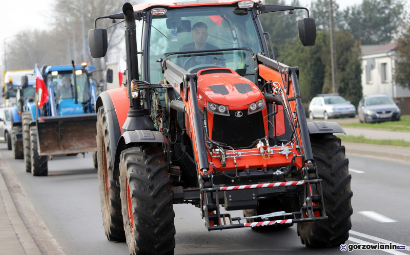 8/20 Protest rolników w Gorzowie. Zablokowany węzeł S3 Gorzów Południe