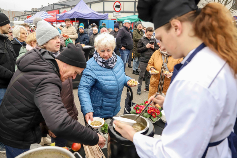 6/10 Wielkanocne gotowanie na ryneczku Jerzego