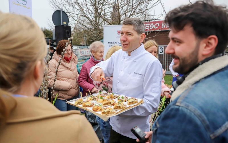7/10 Wielkanocne gotowanie na ryneczku Jerzego