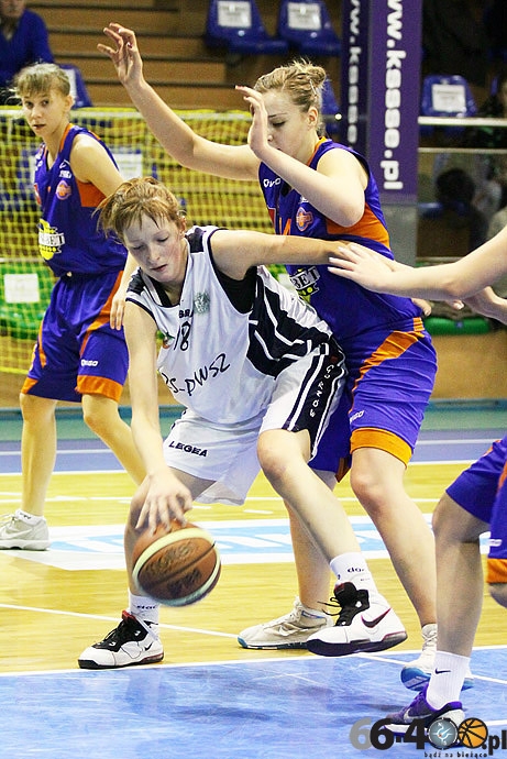 22/30 AZS II PWSZ Gorzów - PWSZ Kon-Bet Konin 67:58