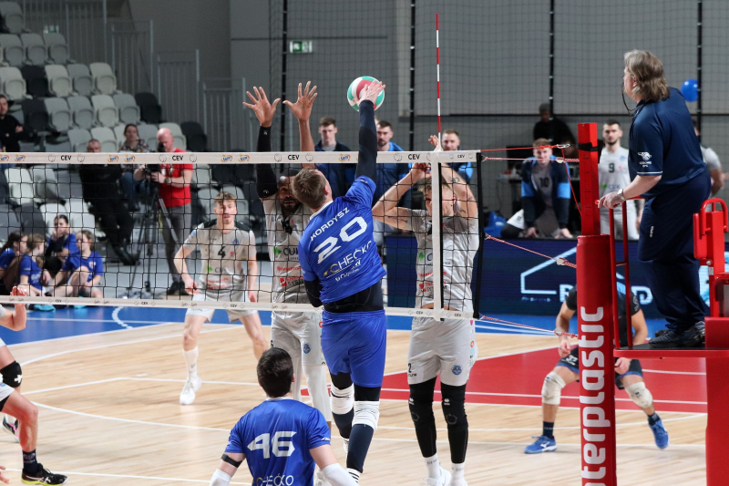 37/56 Siatkówka: Stilon Gorzów - Anioły Toruń