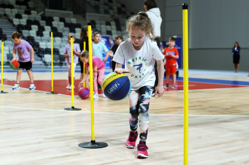 5/128 Lekcja WF z wicemistrzyniami Polski w Arenie Gorzów