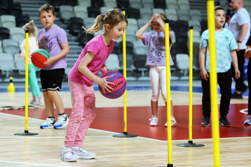 6/128 Lekcja WF z wicemistrzyniami Polski w Arenie Gorzów