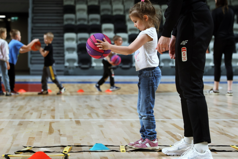 9/128 Lekcja WF z wicemistrzyniami Polski w Arenie Gorzów