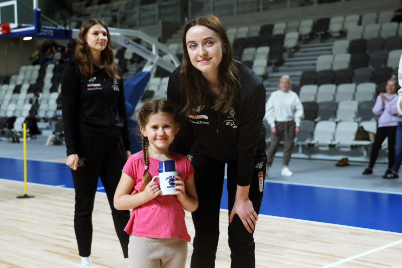 15/128 Lekcja WF z wicemistrzyniami Polski w Arenie Gorzów