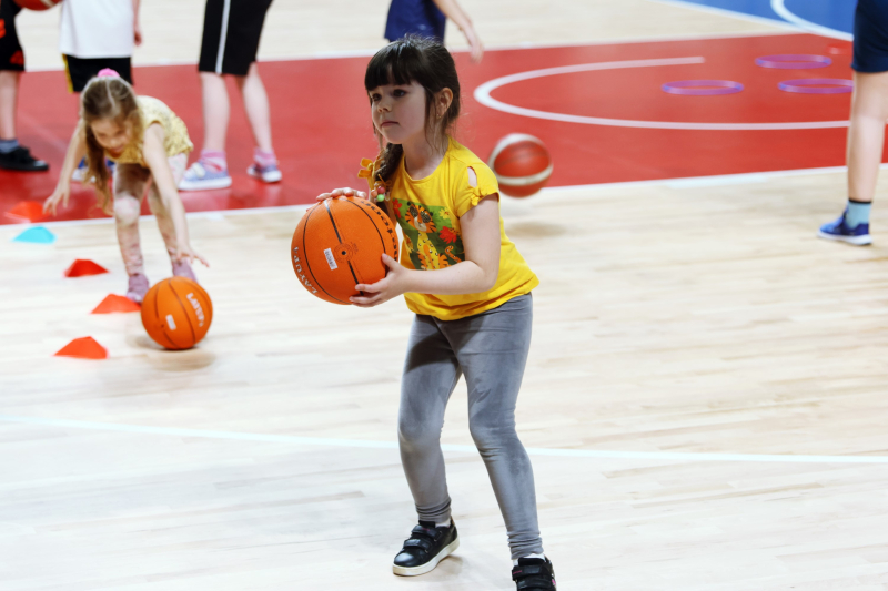 28/128 Lekcja WF z wicemistrzyniami Polski w Arenie Gorzów