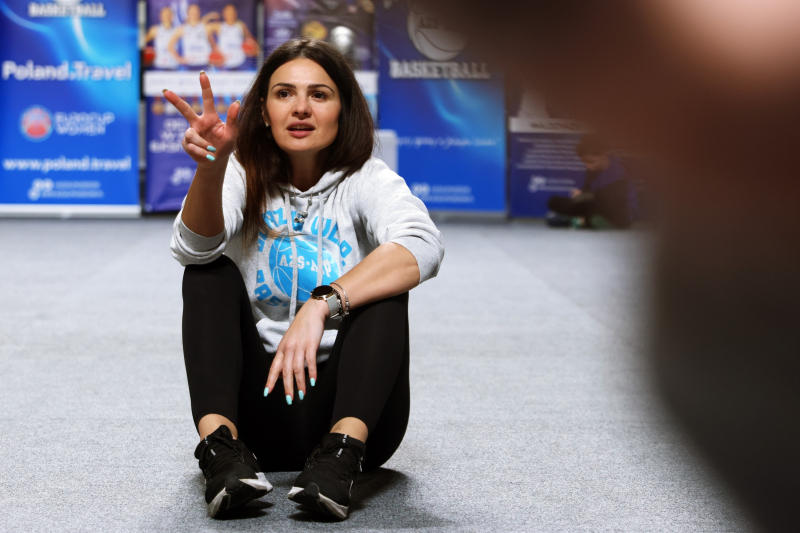 30/128 Lekcja WF z wicemistrzyniami Polski w Arenie Gorzów