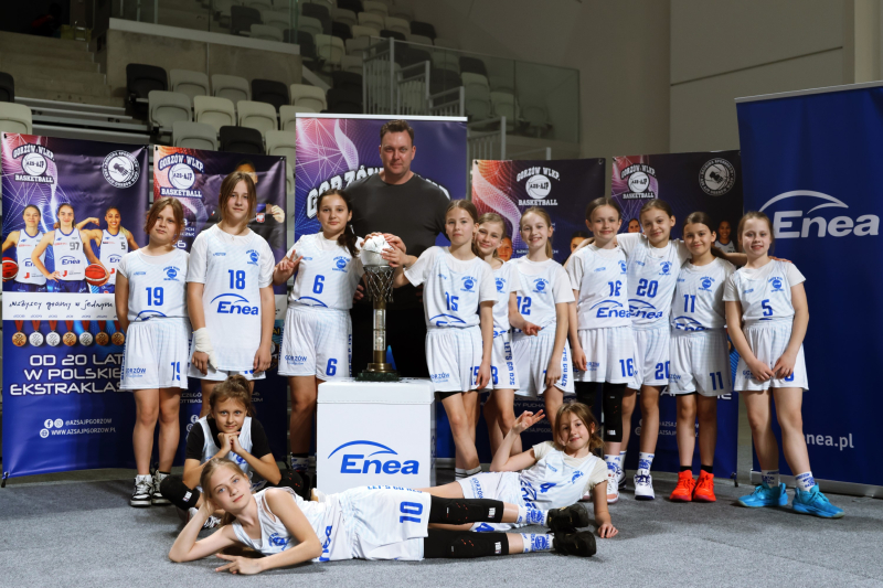 38/128 Lekcja WF z wicemistrzyniami Polski w Arenie Gorzów