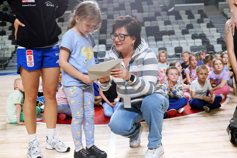 42/128 Lekcja WF z wicemistrzyniami Polski w Arenie Gorzów