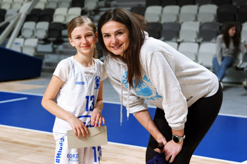 56/128 Lekcja WF z wicemistrzyniami Polski w Arenie Gorzów