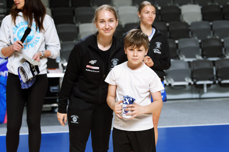 66/128 Lekcja WF z wicemistrzyniami Polski w Arenie Gorzów