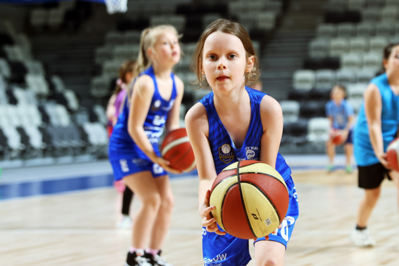 74/128 Lekcja WF z wicemistrzyniami Polski w Arenie Gorzów